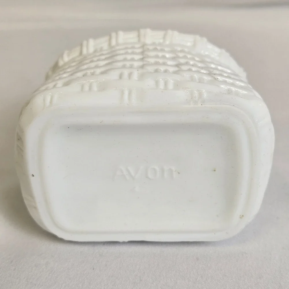 Avon Basket Of Violets Pomander, Violet Wax‎ Fragrance Chips, Flower Vtg 1981